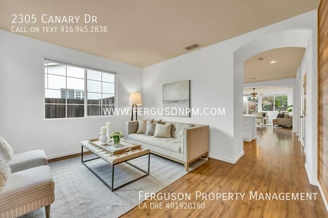 Photo - 2305 Canary Dr