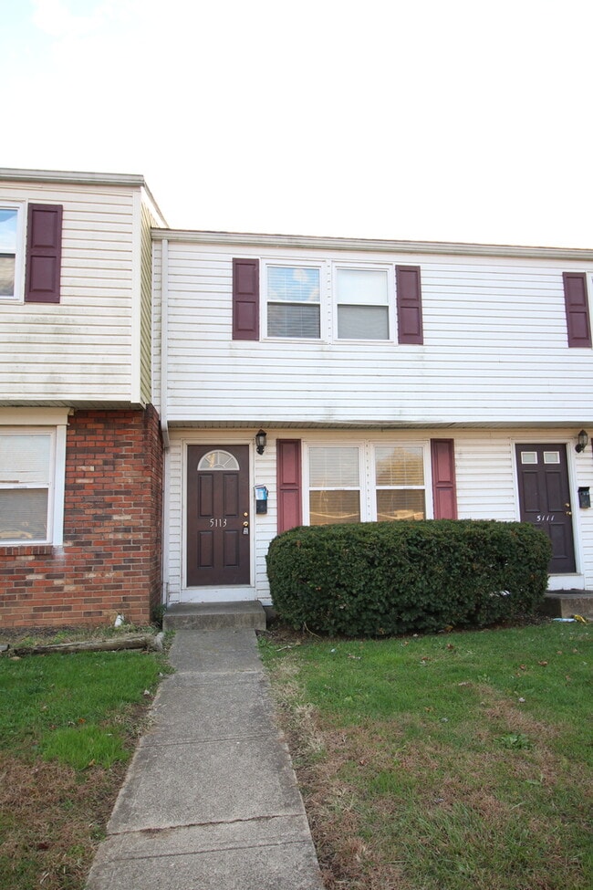 Photo - 5113 Sedalia Dr Townhome