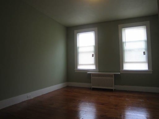 Photo - Wood floors, fresh paint, coin laundry, shared yard Unit 1048-2