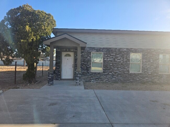 Photo - 512 S Hackberry St Unidad A