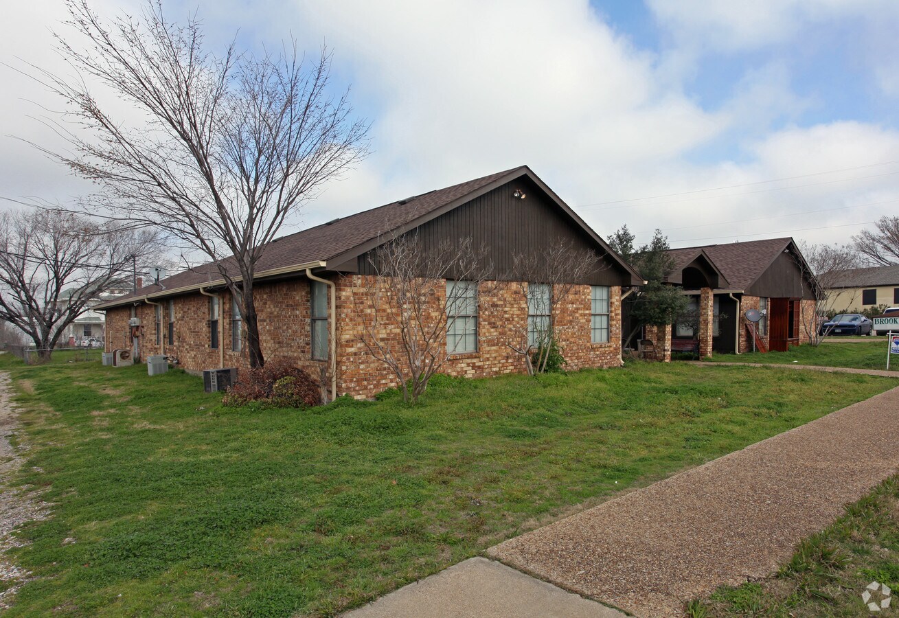 Photo - BrookHaven Apartments