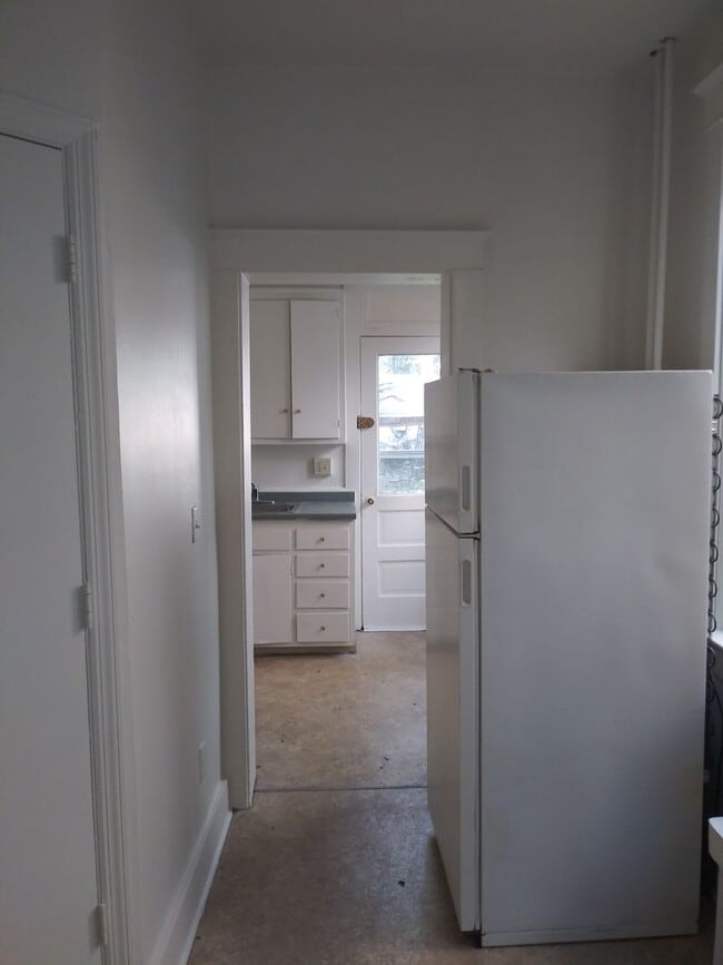 Photo - 525 East End Ave Unit Apt 1