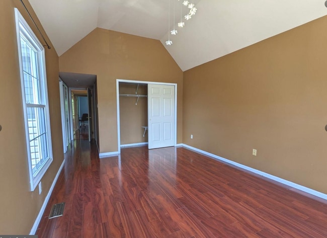 Photo - 3 Kaylin Cor