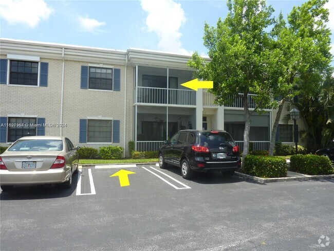 Building Photo - 180 Cypress Club Dr Unit 834 Rental