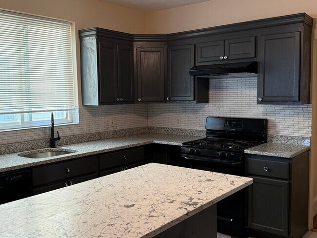 Photo - 4 Dever St Unit 1