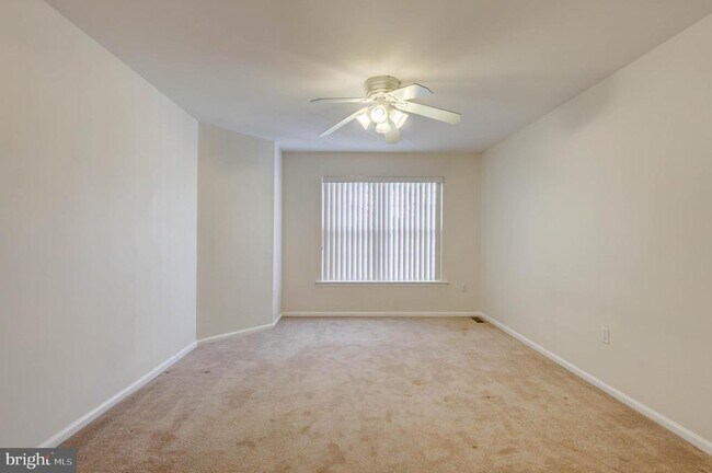 Photo - 100 Forest Dr