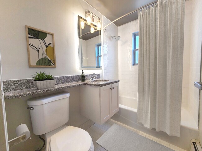 131 Salmon Brook Dr Unit 70-131C