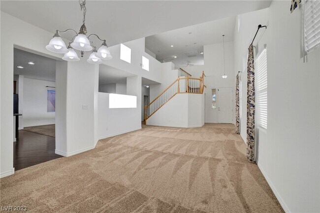 Photo - 7425 Glorious Sun Dr