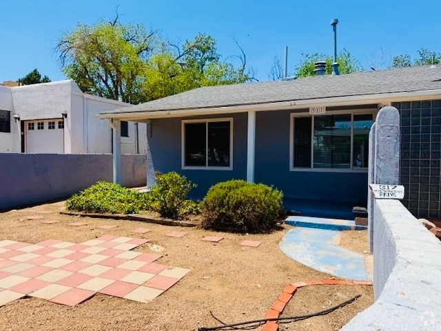 Building Photo - 317 Morningside Dr SE Rental