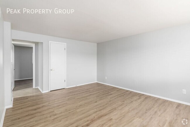 Building Photo - Available Soon! 2 Bedroom Apartments Locat... Unit 2 Bedroom flat