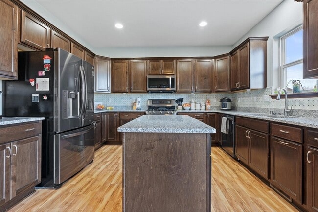 Photo - N42W22770 Beacon Ct