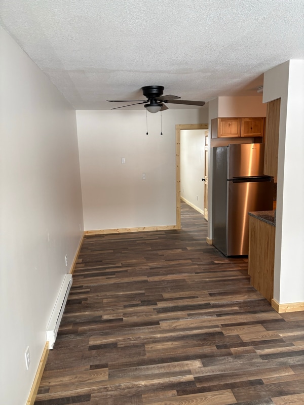 Photo - 405 Short St