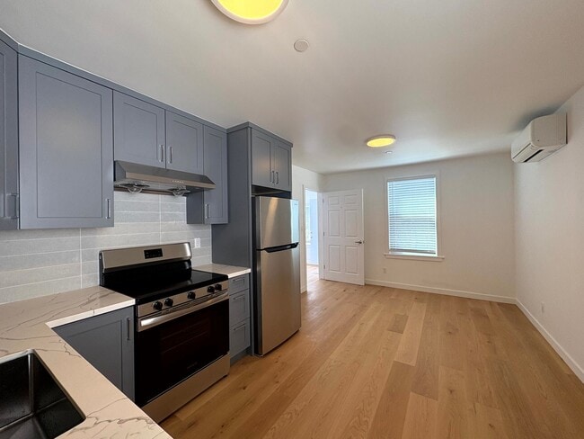 1408 Shafter Ave Unit 1
