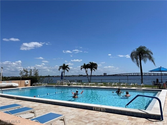 Photo - 4280 SE 20th Pl Unidad 207