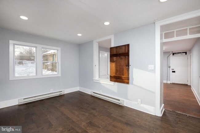 Photo - 6192 Lower York Rd