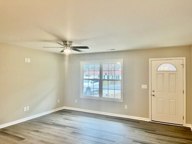 Photo - Idlewood Court #6 Unit 6 Idlewood Court