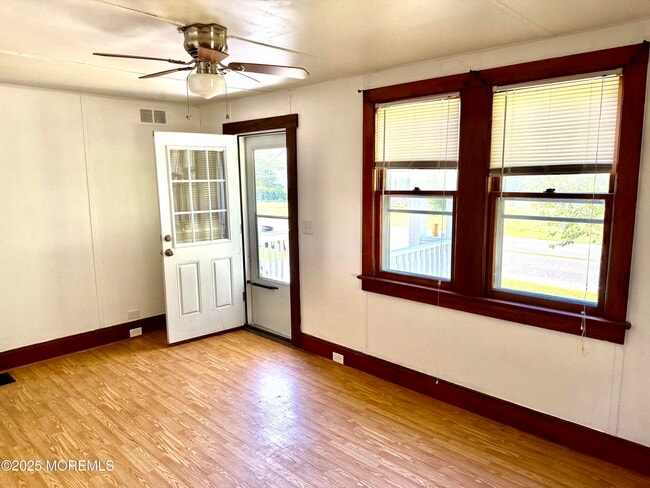 Photo - 155 Wells Mills Rd