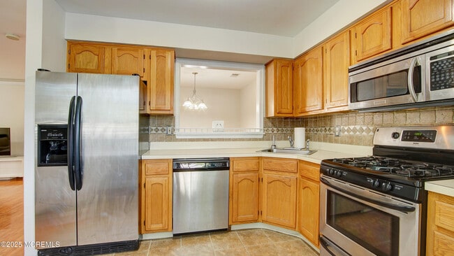 Photo - 227 Paddington Ct Unidad 7-7