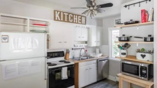 Photo - 429 Francis St