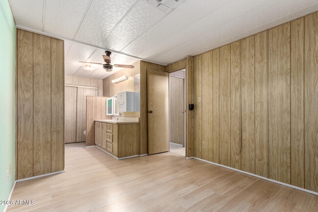 Photo - 8421 E Main St