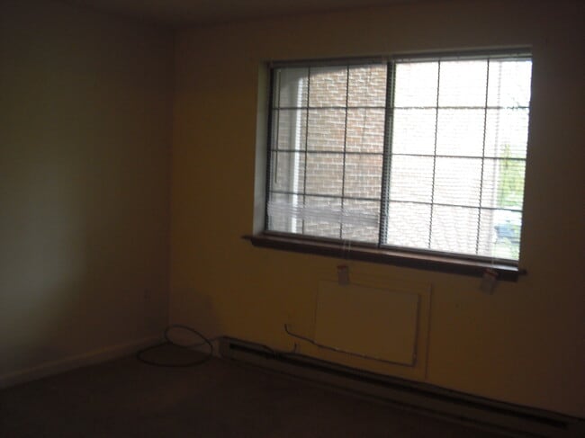 Photo - 150 Mark Ln Unit Q1