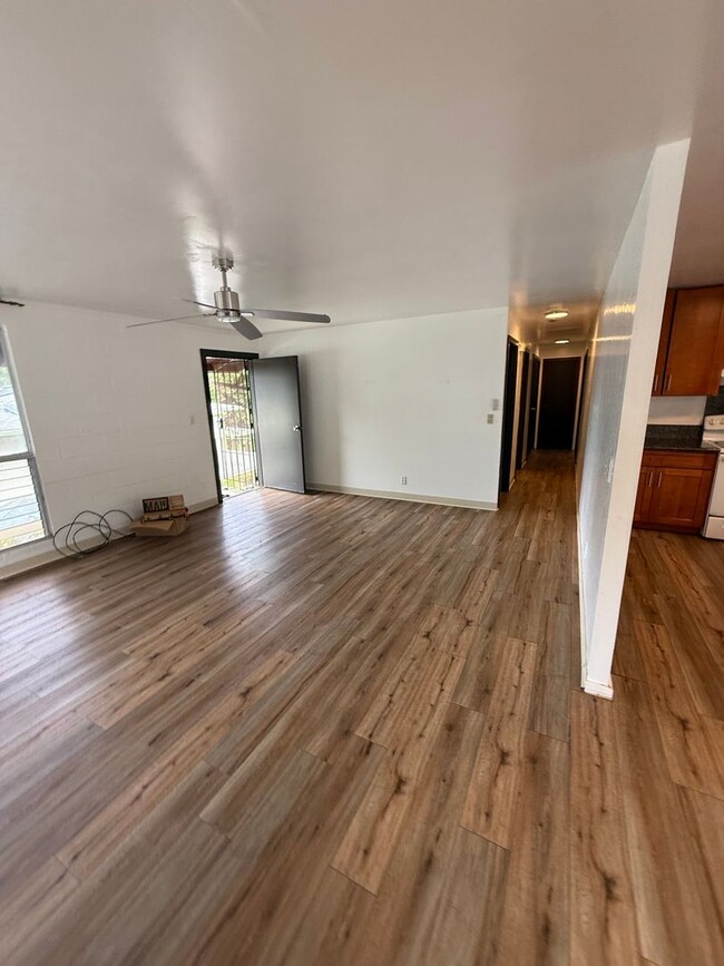 Photo - 2840 Booth Rd