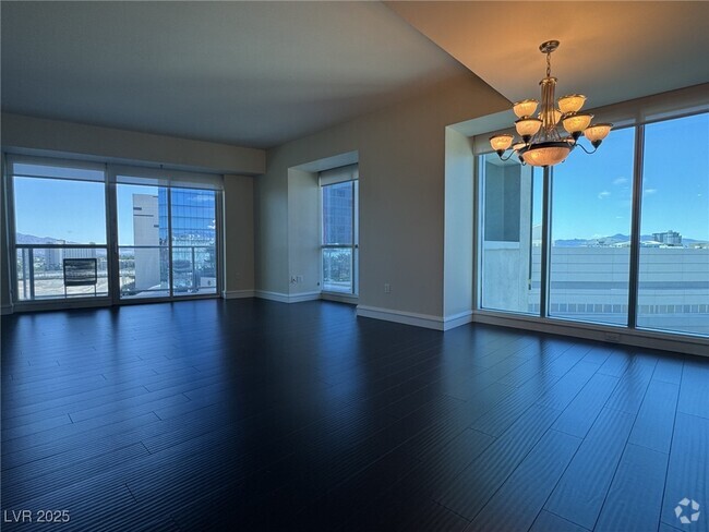 Building Photo - 2700 S Las Vegas Blvd Unit 908 Rental