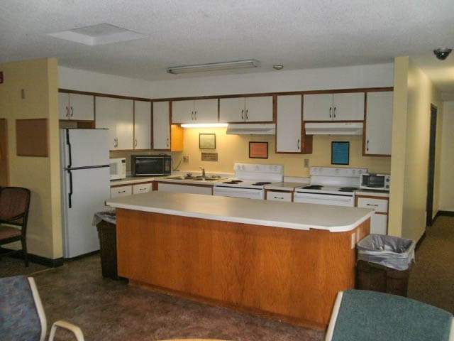 1536 Northway Dr Unit 211