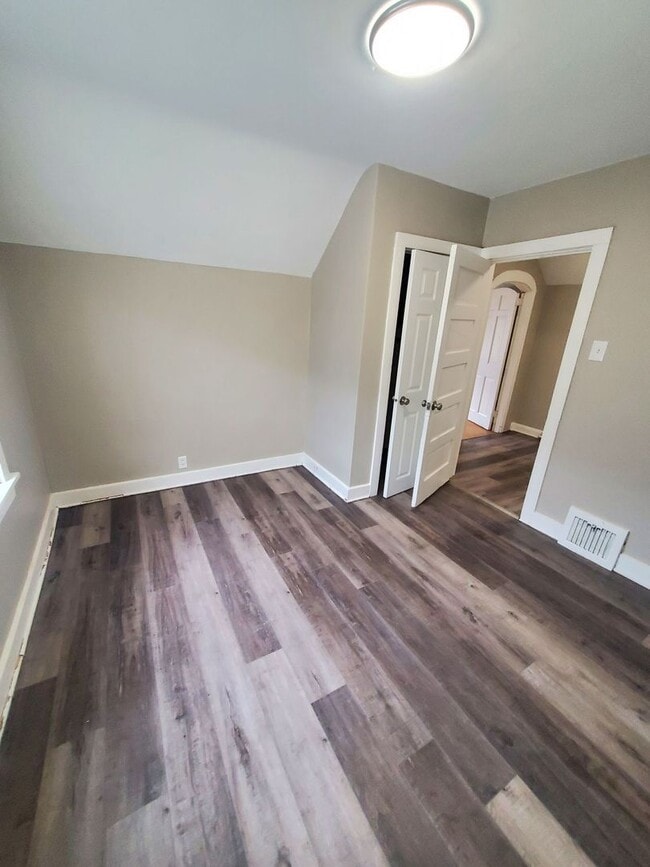 Photo - 2524 N Hubbard St Unit 2524A Upper