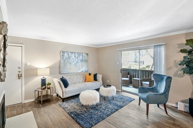 Davenport Apartments