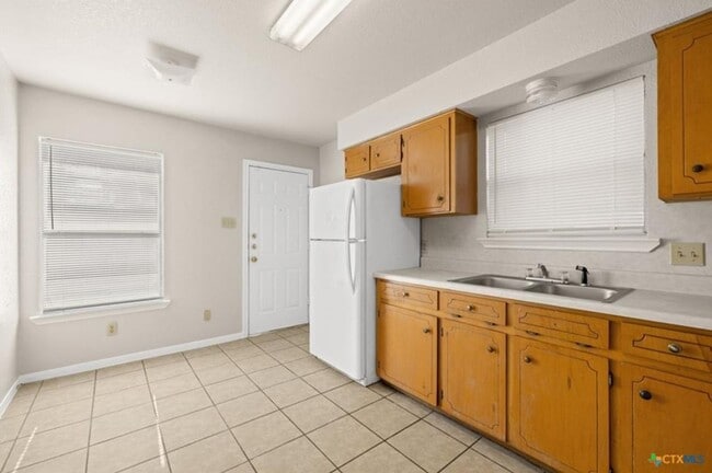 Photo - 1007 York Ave Unit York Ave  A