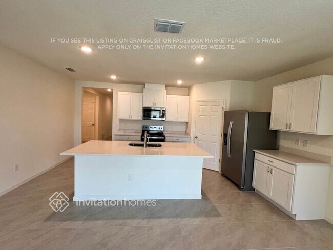 546 SW Prima Vista Blvd