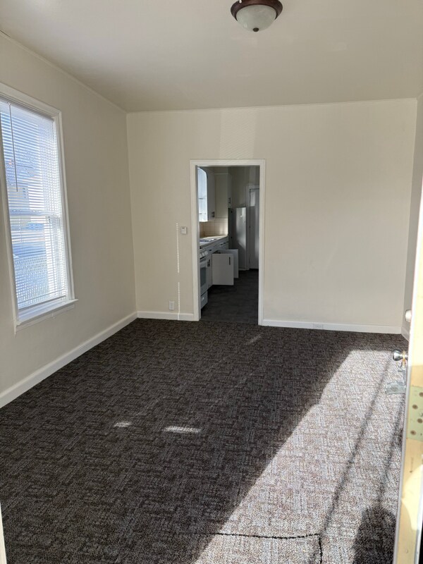 Photo - 626 Washington St