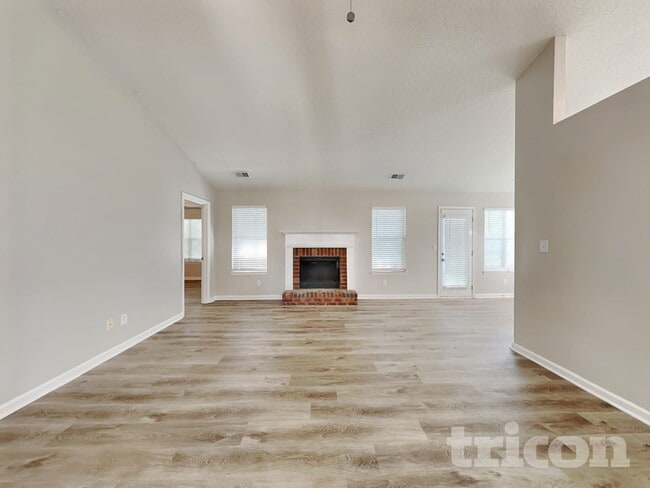 Photo - 1264 W Briar Ridge Ct
