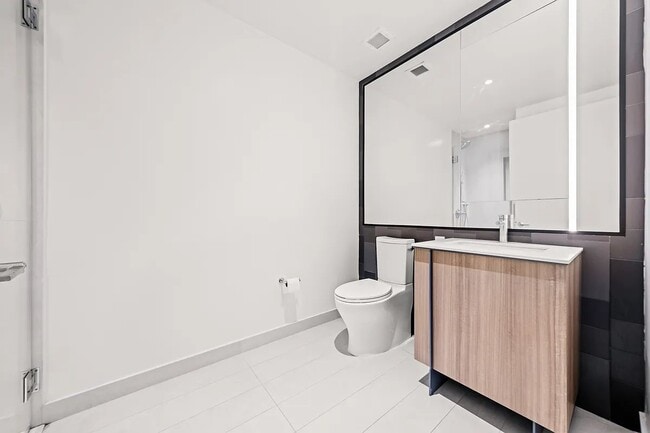 Photo - 171 Chrystie St Unit 4D