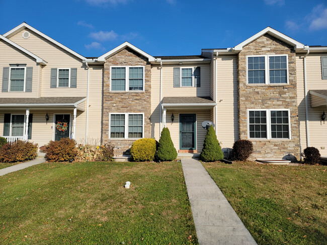 Photo - 231 Limestone Dr Townhome