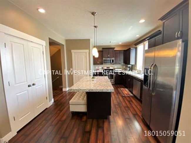 Photo - 4943 W Daybreak Pkwy