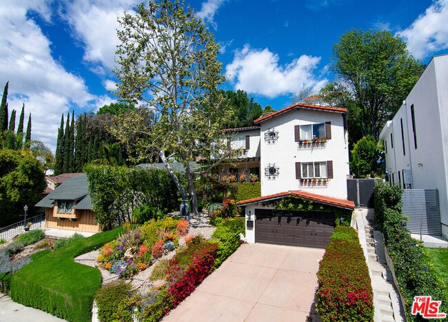 Building Photo - 5176 Don Pio Dr