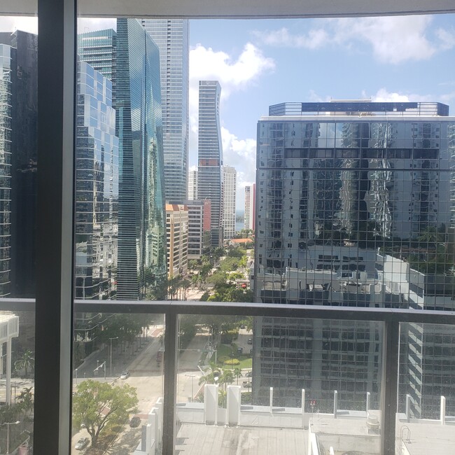 Photo - 1060 Brickell Ave Condo