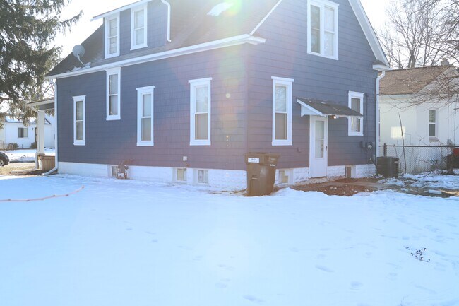 Photo - 1444 Genessee Ave