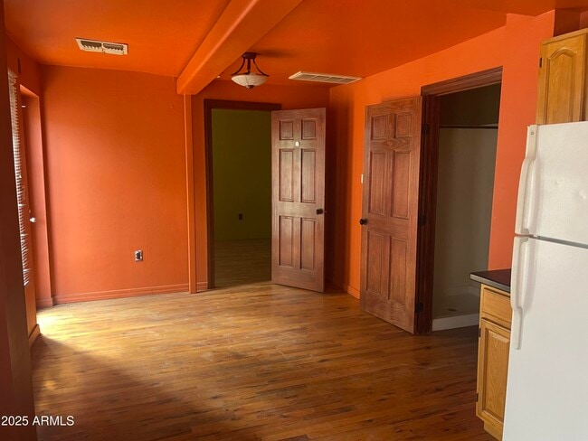 Photo - 1214 W Roosevelt St Unit 2