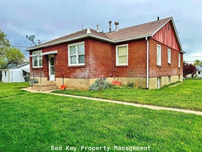 Photo - Utah Ave Triplex #2