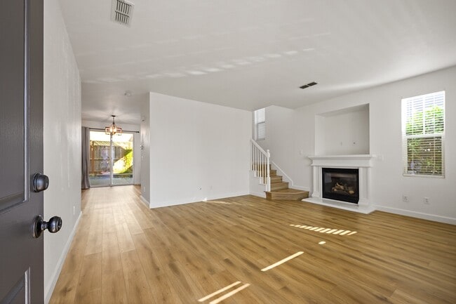 Photo - 2023 Northfield Dr