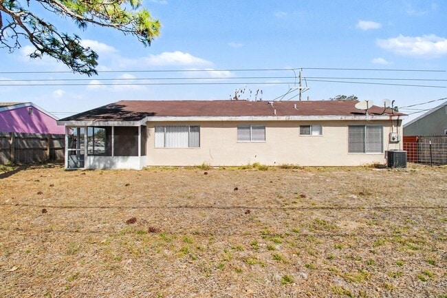 Photo - 1230 Port Malabar Blvd NE