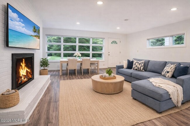 Photo - 59 Lakewood Rd