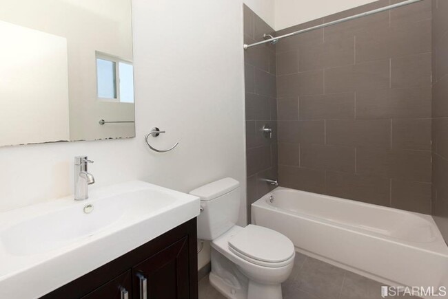 Bathroom - 311 Potrero Ave Townhome