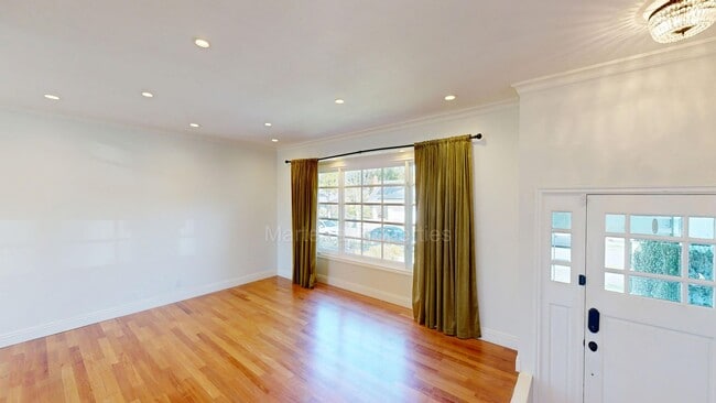 Photo - Large Spacious Home with a Pool!