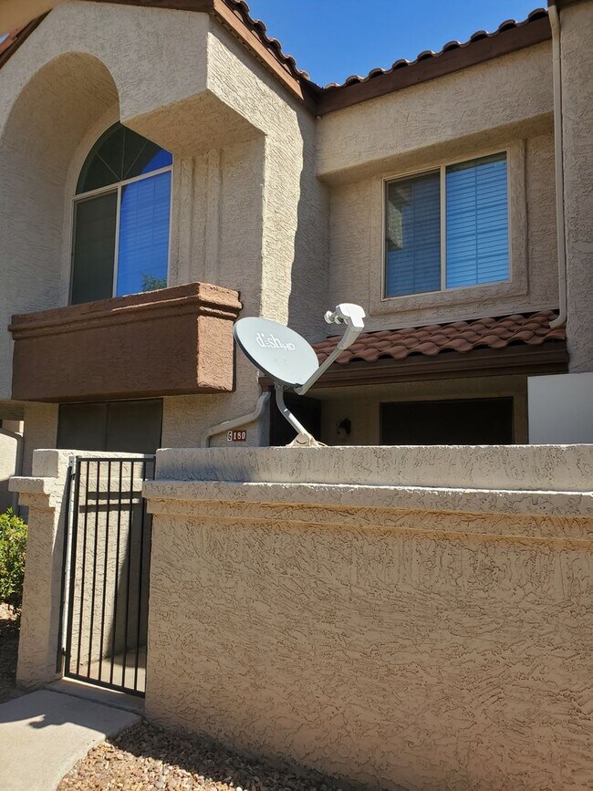 Photo - Fiesta Park Condos - 2 bd/2 ba - Mesa- Downstairs Condo Unit 180