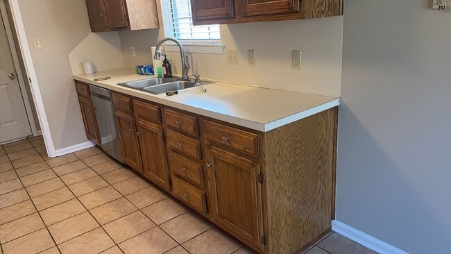 Photo - Sherwood Rental