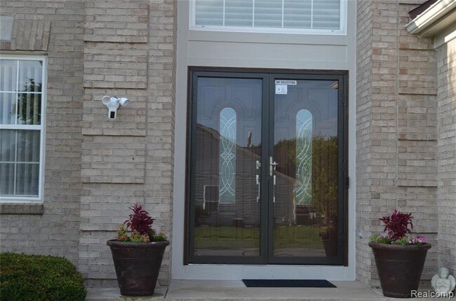 Photo - 7957 Mallard Way